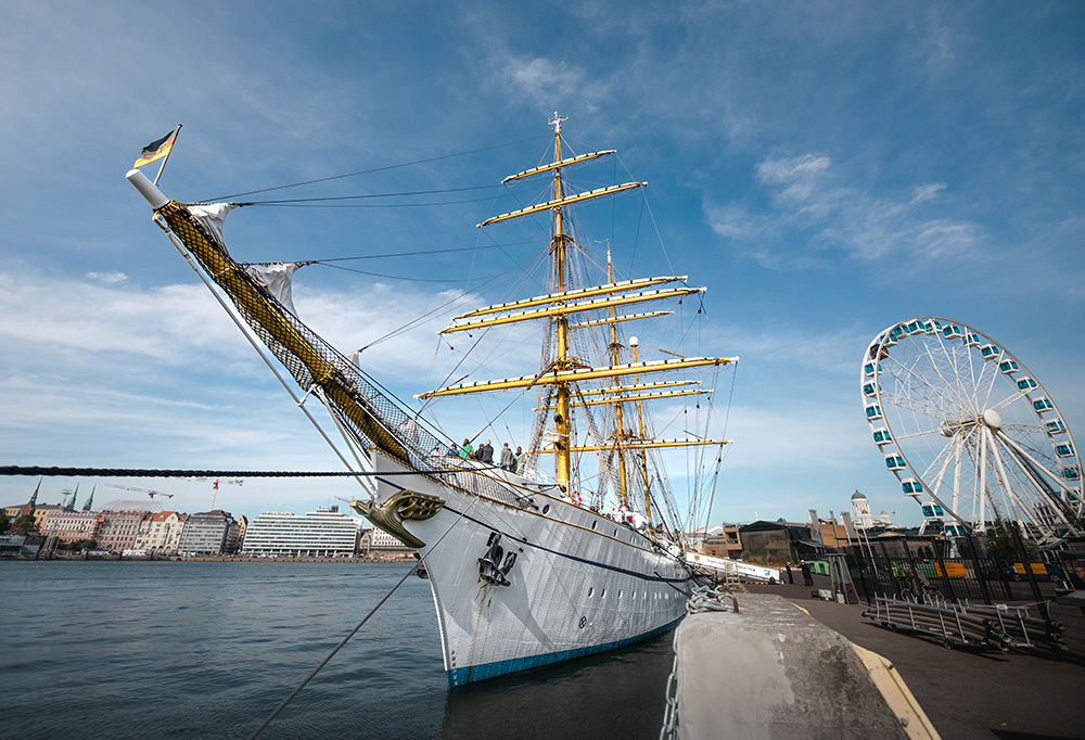 Kuvassa Saksan laivaston purjealus Gorch Fock