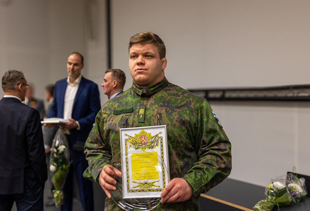Martti Puumalainen valittiin vuoden sotilasurheilijaksi vuonna 2023.
