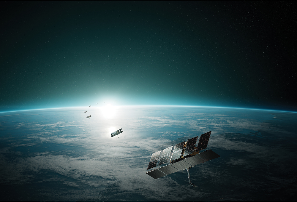 Kuvassa on satelliitteja avaruudessa.