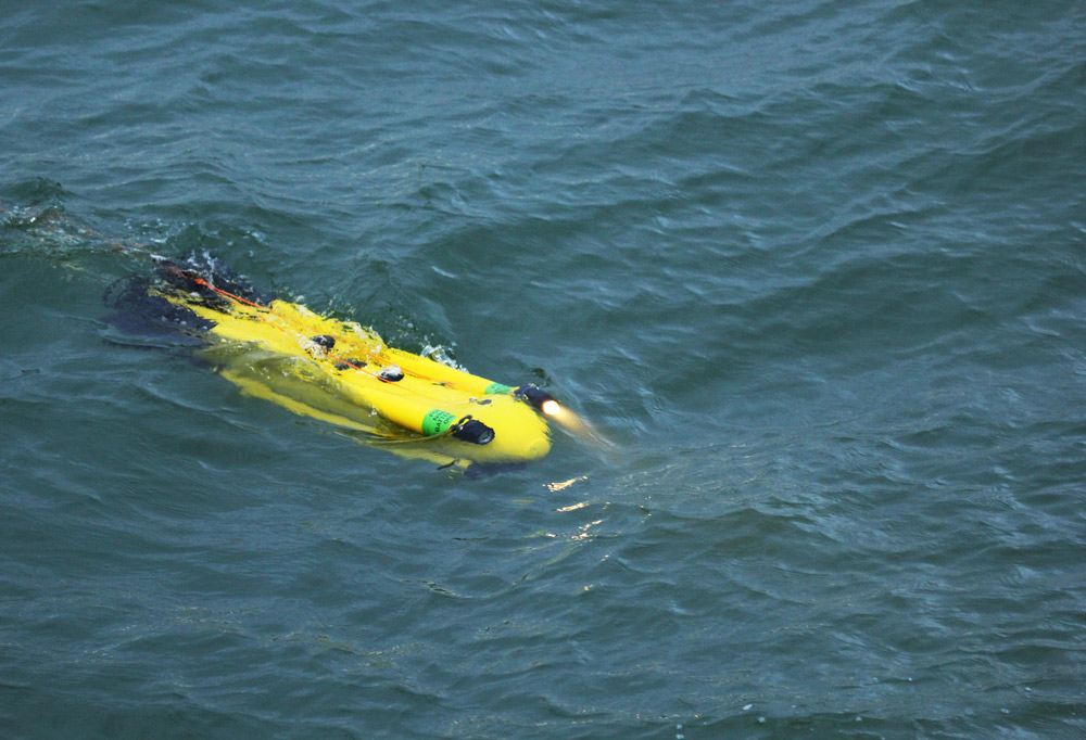 Kattavaa merikuvaa monipuolisilla sensoreilla