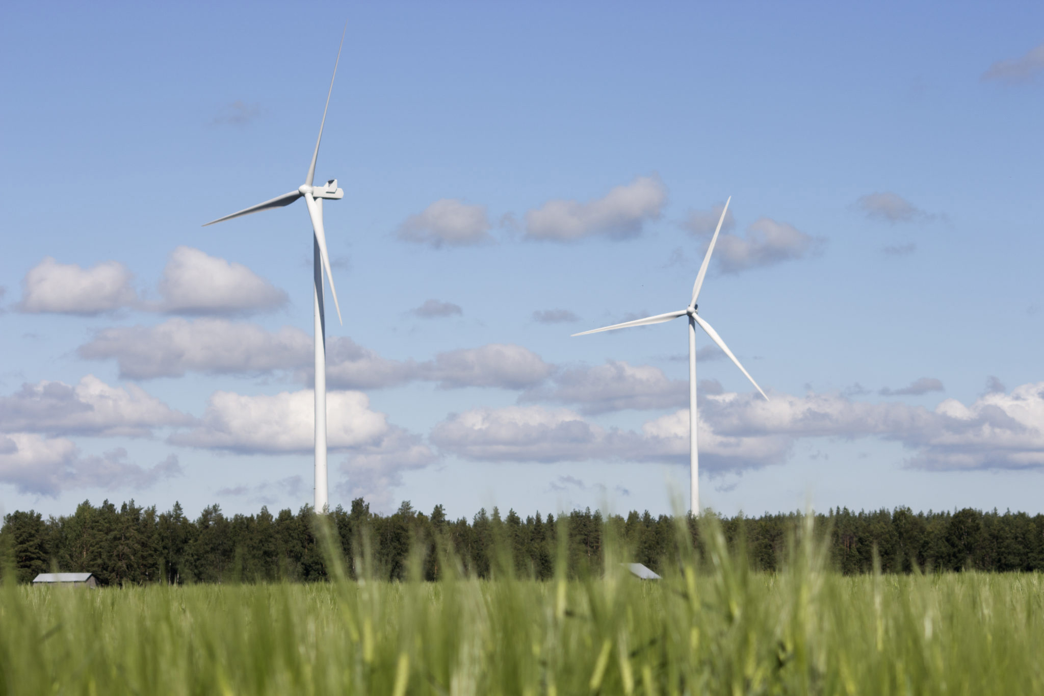 Puolustusvoimat ei seiso tuulivoiman tiellä