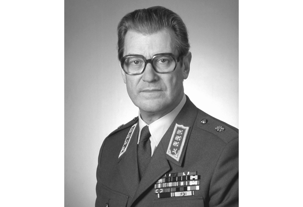 Kuvassa kenraali Jaakko Valtanen ollessaan Puolustusvoimain komentaja.