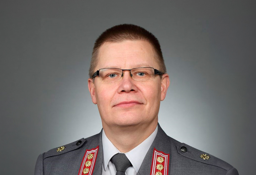Kuvassa Pekka Turunen ennen kuin hänet ylennettiin prikaatikenraaliksi