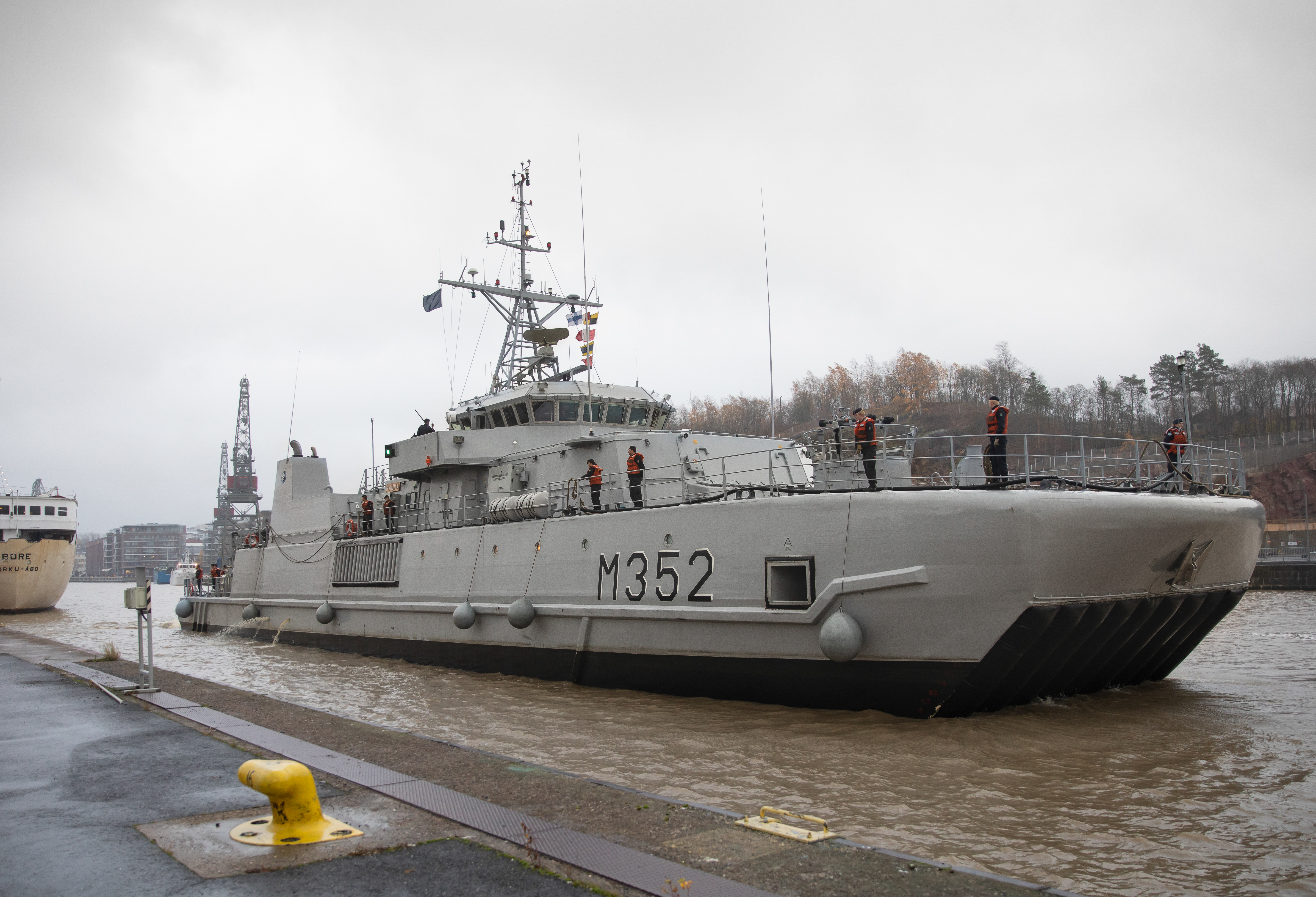 Merivoimat harjoittelee miinantorjuntaa monikansallisessa ympäristössä