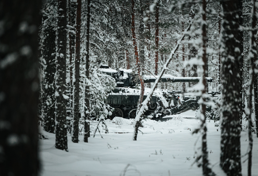 Kuvassa Puolustusvoimien Leopard 2A4 panssarivaunu Hammer 23 sotaharjoituksessa.