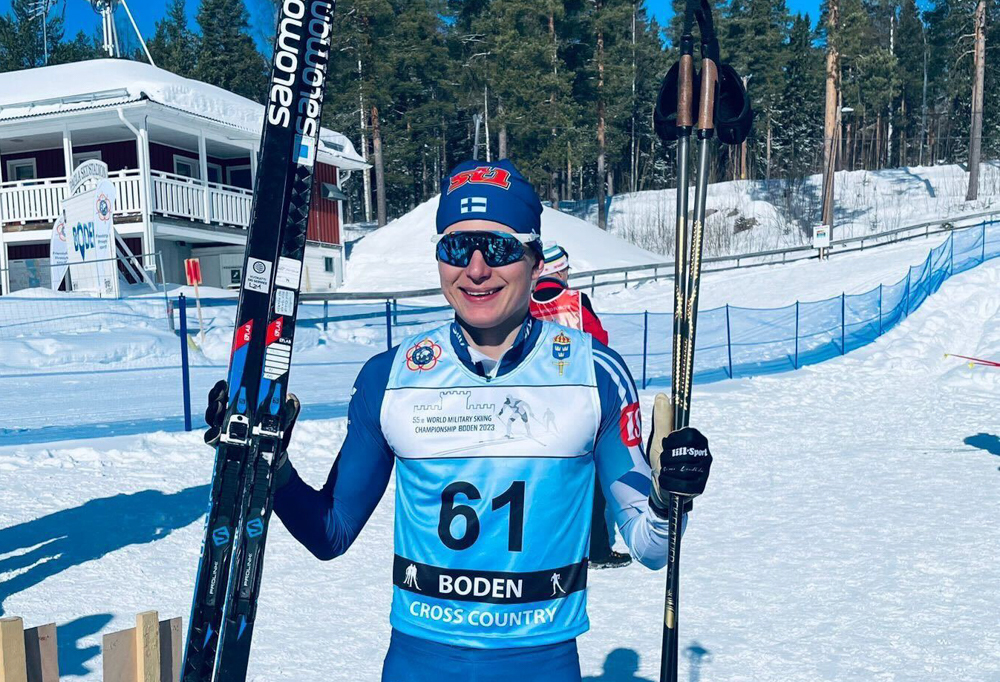 Kuvassa Remi Lindholm