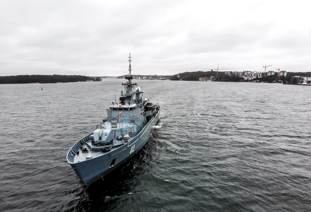 Kuvassa Miinalaiva Hämeenmaa Maarianhaminan edustalla