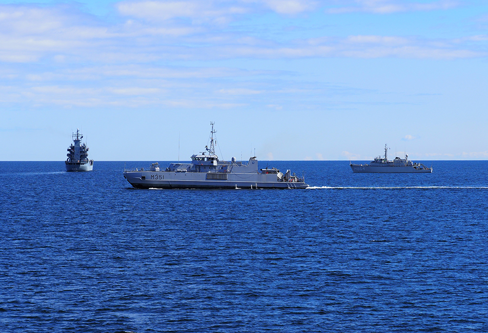 Kansainvälistä miinantorjuntaa Saaristomerellä