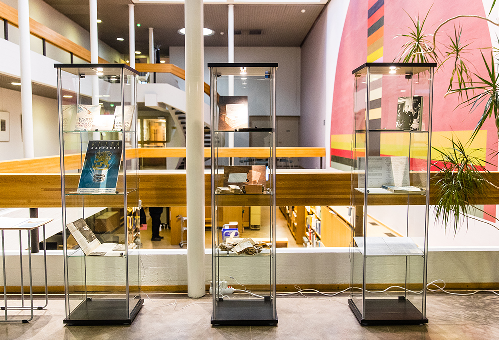 Sodan ajan rautasormukset näytillä rajoitetun ajan Kansallisarkistossa