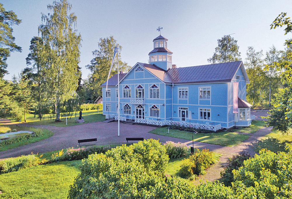 Kuvassa näkyy Lottamuseo kesällä.
