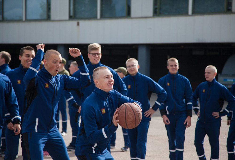 Urheilukoulu haastaa koko Suomen liikkumaan