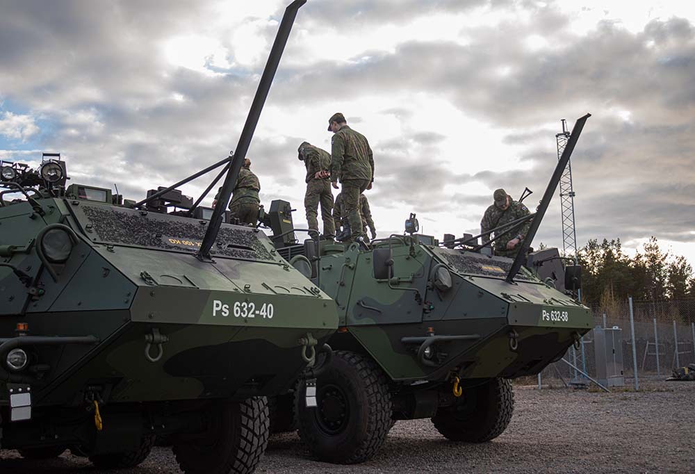 Varusmiehiä valmistavassa harjoituksessa Säkylässä.