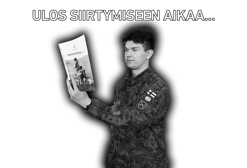Vili Lähteenmäki lukee kirjaa.