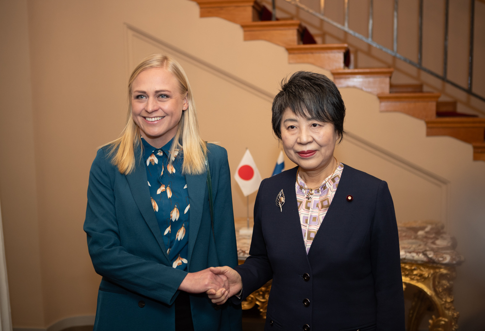 Kuvassa on Japanin ulkoministeri Yoko Kamikawa ja ulkoministeri Elina Valtonen